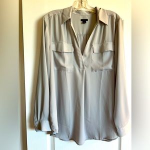 Ann Taylor camp shirt, gray, size L